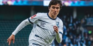 Danila Kozlov có thể đối đầu với Việt Nam 2 lần? 4 Danila Kozlov có thể đối đầu với Việt Nam 2 lần?